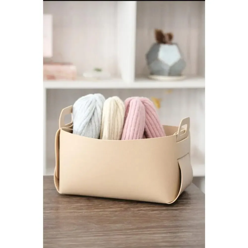 Esselle Vegan Leather Foldable Basket, Beige, Set of 4 NWT